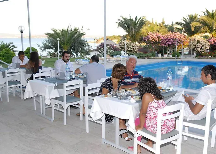 Ladin 3* Çeşme