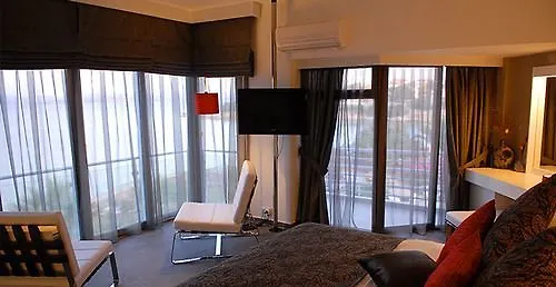 Ladin 3* Çeşme