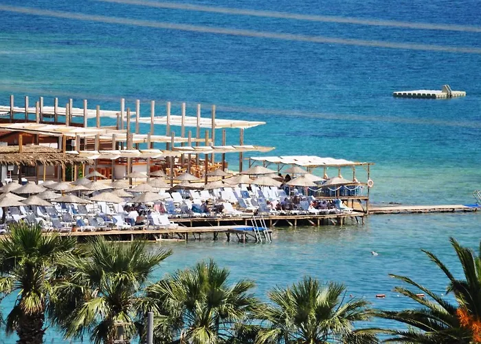 Ladin Szálloda Çeşme